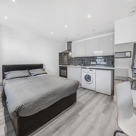 Top Floor Studio In Camberwell London Bagian luar foto